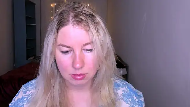 Snapshot of NancySanders chatting on July 6, 2026, 8:44 pm NancySanders online show from July 6, 2026, 8:44 pm