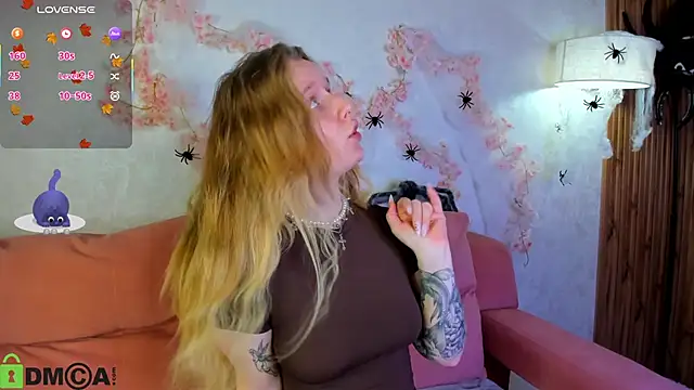 Rina Panic online show from October 27, 2025, 1:09 am