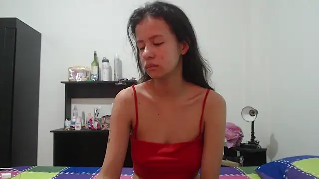 nathaly jones  online show from May 11, 2026, 12:22 pm