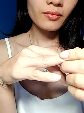 Hinna x online show from October 25, 2025, 3:14 am