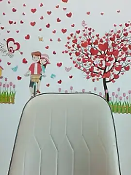 Hinna x online show from February 17, 2026, 7:16 am