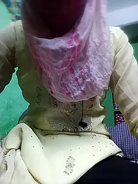 kajalbhabhi44 online show from March 4, 2026, 6:19 am