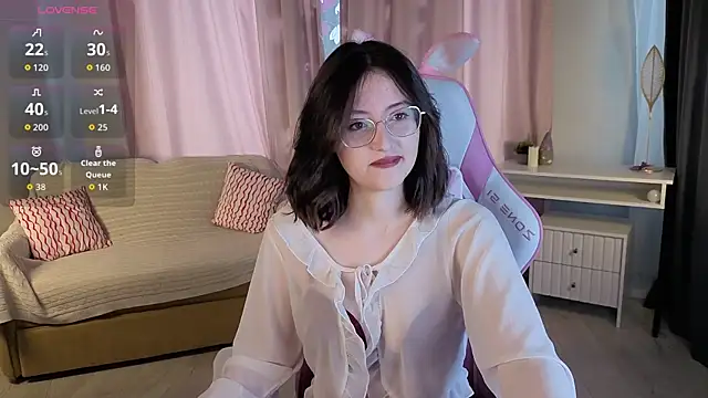 EsmaWonka online show from September 13, 2025, 7:19 am