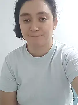 Snapshot of Anaa_Rose chatting on October 21, 2025, 7:03 pm Anaa Rose online show from October 21, 2025, 7:03 pm