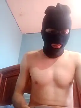 Sebas34  online show from September 28, 2025, 6:24 pm