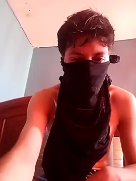 Sebas34  online show from October 3, 2025, 8:17 pm