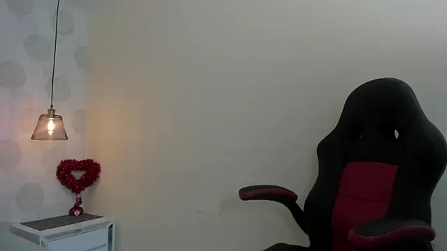 GIANAMILLER6 online show from March 30, 2026, 12:06 pm