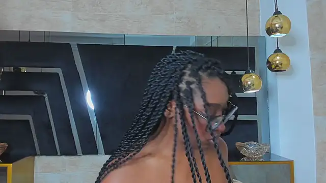 YallianaBrooks online show from July 16, 2026, 12:00 pm