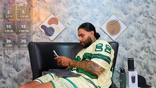 Apolo rousse1 online show from February 6, 2026, 8:56 pm