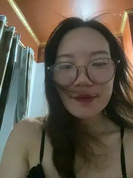 Snapshot of tttan1 chatting on July 15, 2026, 2:00 pm tttan1 online show from July 15, 2026, 2:00 pm