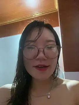Snapshot of tttan1 chatting on July 17, 2026, 1:40 pm tttan1 online show from July 17, 2026, 1:40 pm
