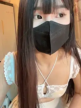 Dior baby online show from April 6, 2026, 4:46 am