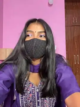 Neha18 online show from April 3, 2026, 2:37 pm