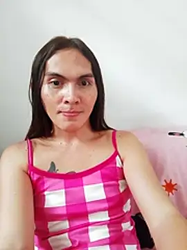 Pinkyweb 03 online show from July 4, 2026, 8:20 am