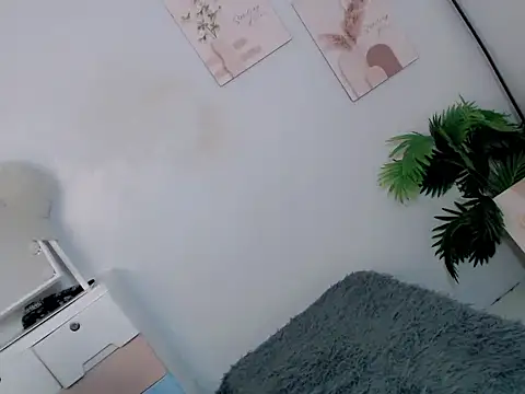 Pinkyweb 03 online show from July 8, 2026, 3:33 am