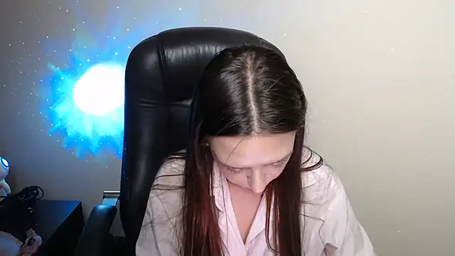 Snapshot of BonnieX_ chatting on May 7, 2026, 9:14 am BonnieX online show from May 7, 2026, 9:14 am