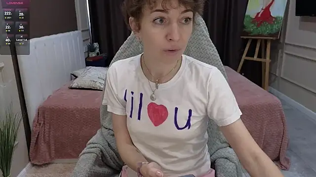 Snapshot of daniellia_ chatting on September 16, 2025, 7:42 am daniellia online show from September 16, 2025, 7:42 am