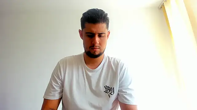 ryan evanss online show from December 14, 2025, 4:01 pm