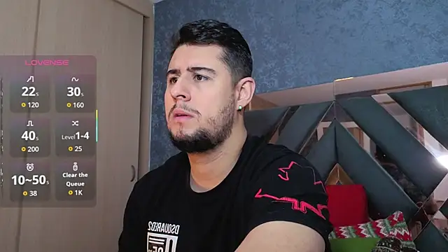 ryan evanss online show from December 23, 2025, 10:46 am