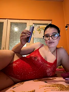 Larra69 online show from November 16, 2025, 5:40 pm