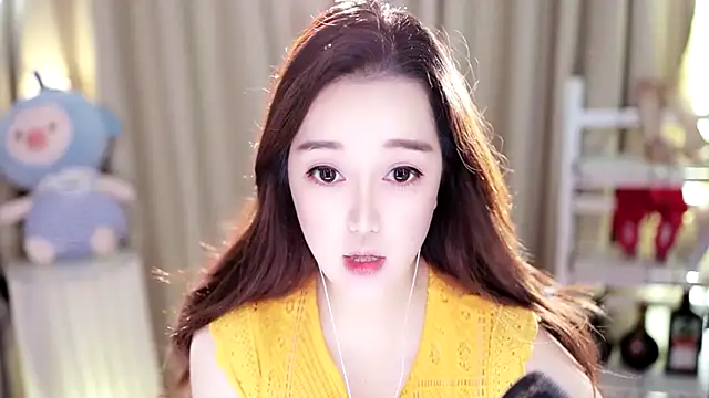 Snapshot of l2day_ chatting on September 15, 2025, 1:22 pm l2day  online show from September 15, 2025, 1:22 pm