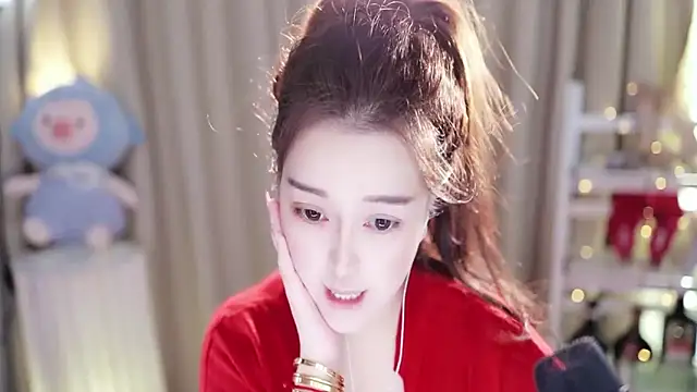 Snapshot of l2day_ chatting on October 15, 2025, 5:51 am l2day  online show from October 15, 2025, 5:51 am