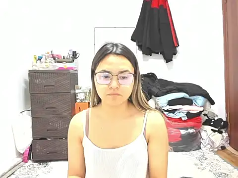 Snapshot of saika_blush chatting on February 23, 2026, 6:00 am saika blush online show from February 23, 2026, 6:00 am