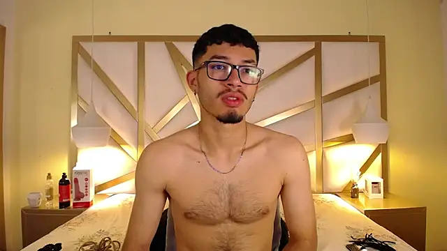 Snapshot of Jaxon_Carter chatting on March 17, 2026, 2:05 am Jaxon Carter online show from March 17, 2026, 2:05 am