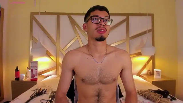 Snapshot of Jaxon_Carter chatting on April 5, 2026, 2:09 am Jaxon Carter online show from April 5, 2026, 2:09 am