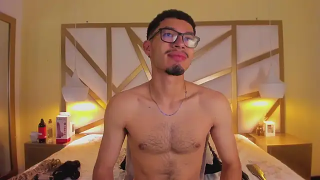 Snapshot of Jaxon_Carter chatting on April 14, 2026, 1:55 am Jaxon Carter online show from April 14, 2026, 1:55 am