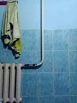 Snapshot of Uzhili chatting on November 3, 2025, 7:37 pm Uzhili online show from November 3, 2025, 7:37 pm