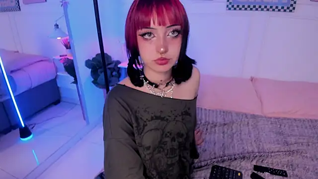 Snapshot of Zoe_Lynch_ chatting on February 24, 2026, 11:30 am Zoe Lynch online show from February 24, 2026, 11:30 am