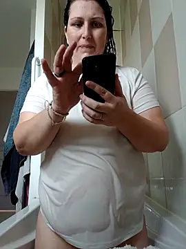 Fformesx online show from December 16, 2025, 9:36 am