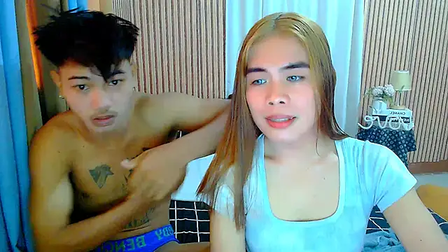 mikhaylahanderson online show from September 11, 2025, 3:17 am