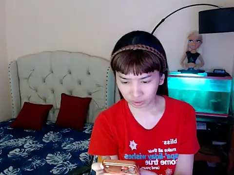 ShantalFoxxy  online show from February 16, 2026, 4:52 am