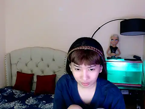 ShantalFoxxy  online show from March 11, 2026, 1:06 pm