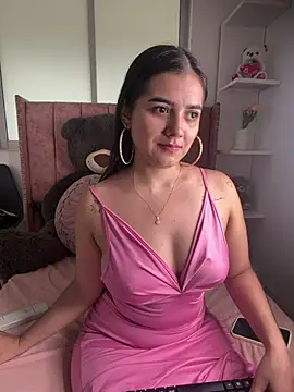 salomecute21 online show from June 12, 2026, 11:42 am