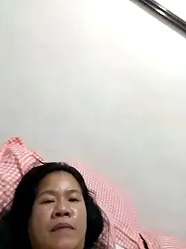AsianbouncieGIRL online show from May 15, 2026, 10:50 pm