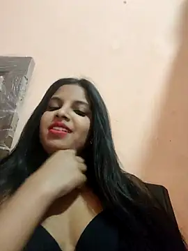 Snapshot of Maahhii_2 chatting on March 5, 2026, 6:59 pm Maahhii 2 online show from March 5, 2026, 6:59 pm