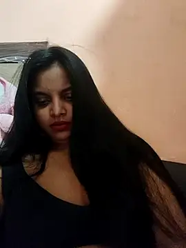 Snapshot of Maahhii_2 chatting on March 22, 2026, 9:29 pm Maahhii 2 online show from March 22, 2026, 9:29 pm