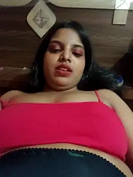 Snapshot of Maahhii_2 chatting on April 2, 2026, 2:58 pm Maahhii 2 online show from April 2, 2026, 2:58 pm