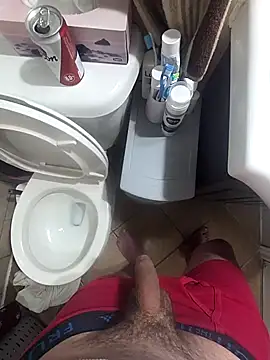 Snapshot of Mizzie55 chatting on October 18, 2025, 8:26 am Mizzie55 online show from October 18, 2025, 8:26 am