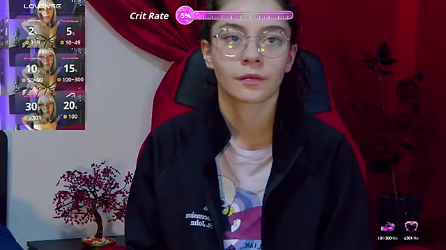 RavennMoonn online show from October 5, 2025, 1:31 pm