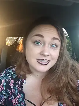 Snapshot of BrokenWife chatting on October 13, 2025, 6:35 am BrokenWife online show from October 13, 2025, 6:35 am