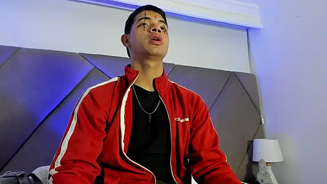 andrew colleman online show from October 31, 2025, 8:26 am