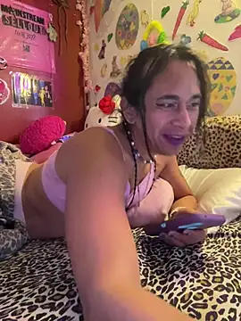 TranSexualJade95 online show from April 15, 2026, 6:48 pm