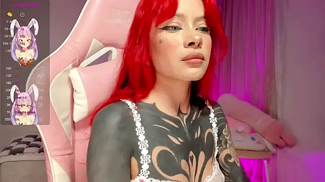 Snapshot of AlinaLukyanova chatting on October 10, 2025, 3:49 am AlinaLukyanova online show from October 10, 2025, 3:49 am