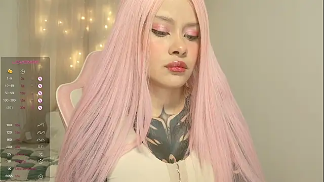 Snapshot of AlinaLukyanova chatting on February 20, 2026, 3:36 am AlinaLukyanova online show from February 20, 2026, 3:36 am