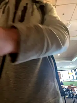 Snapshot of thejohnryancollection chatting on September 24, 2025, 6:55 pm thejohnryancollection online show from September 24, 2025, 6:55 pm