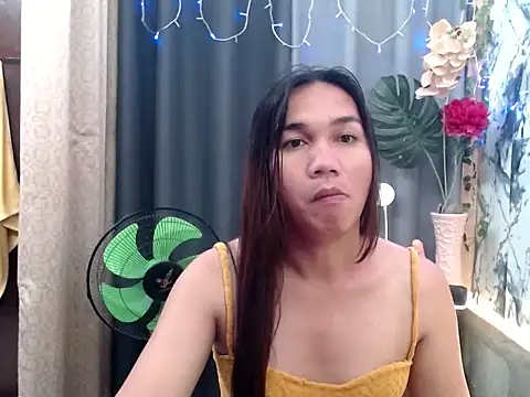 Shikagamhe23 online show from March 31, 2026, 2:13 am